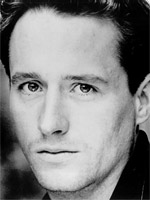 Linus Roache